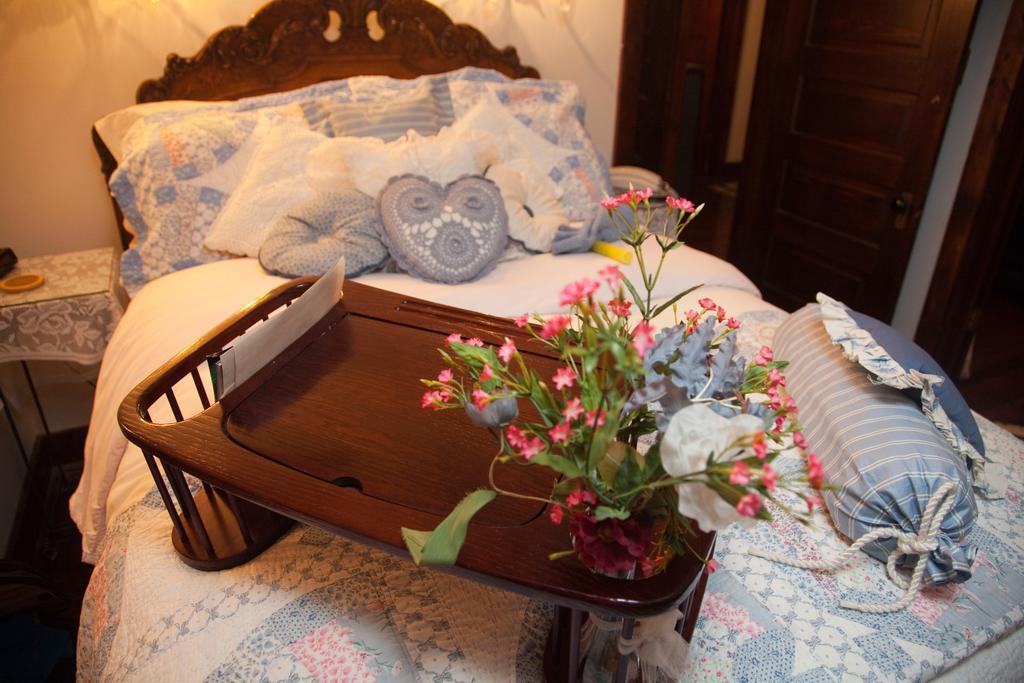 Beall Mansion An Elegant Bed & Breakfast Inn Alton Exteriör bild